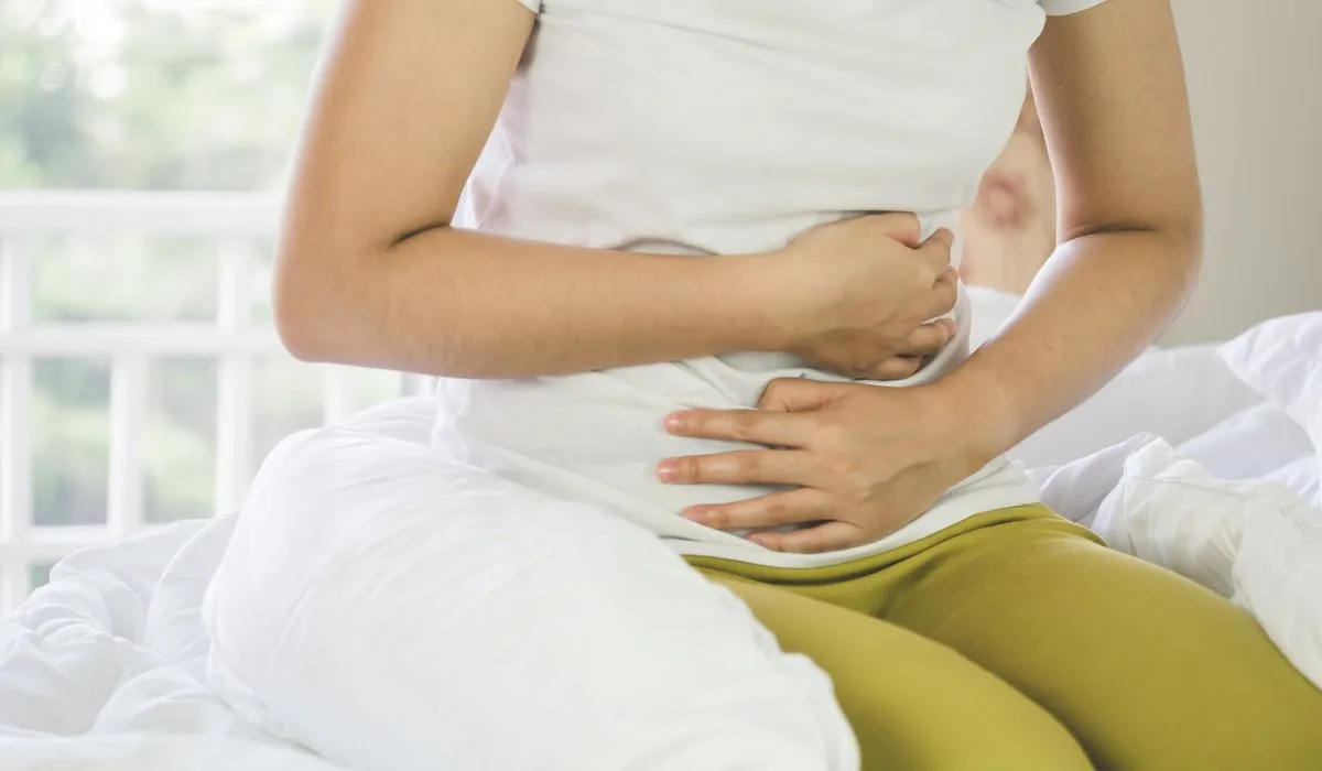 6 weeks pregnant and stomach ache