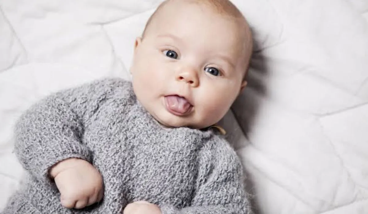 Baby sticking tongue in and out repeatedly